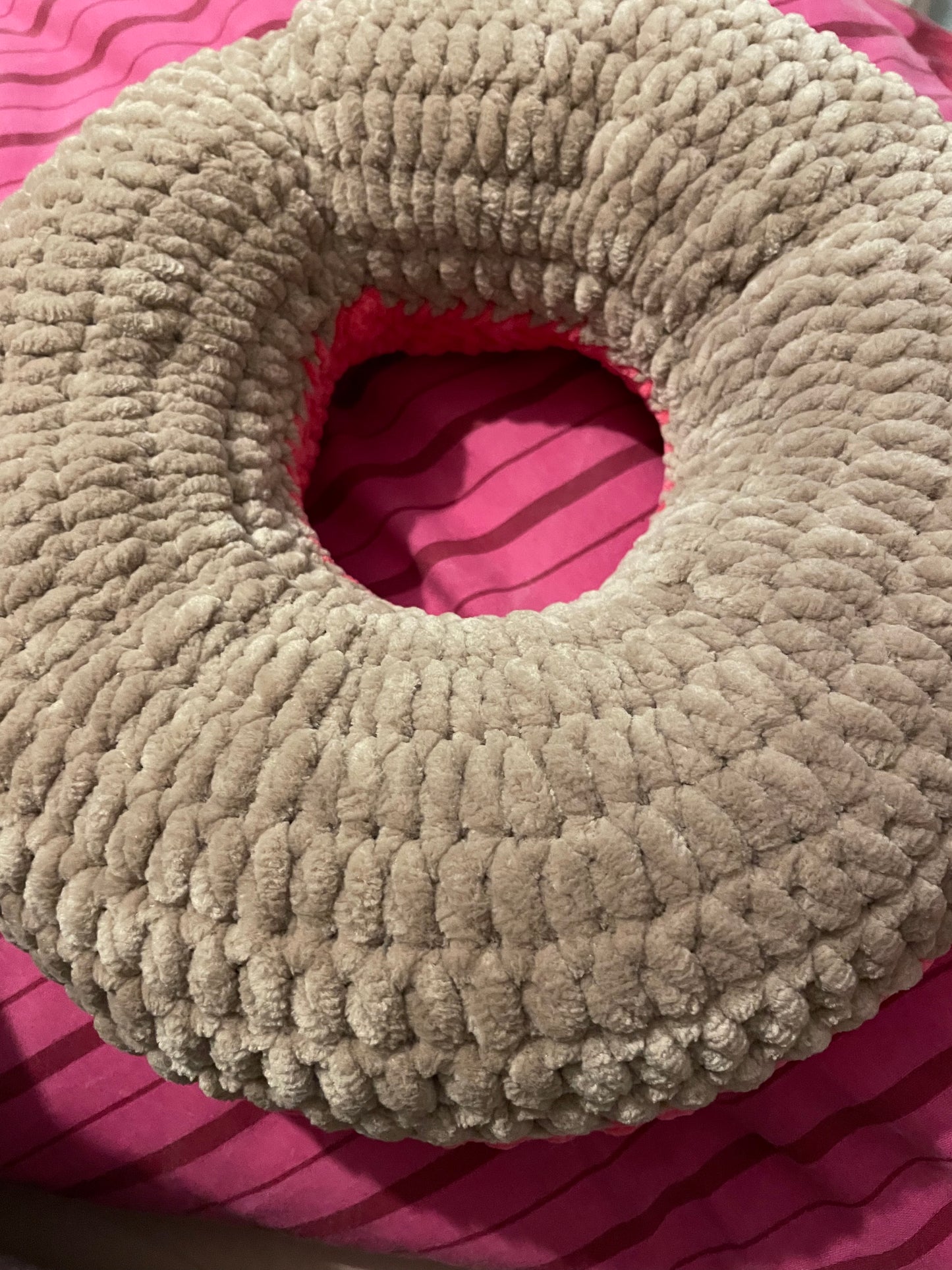 Doughnut Cushion